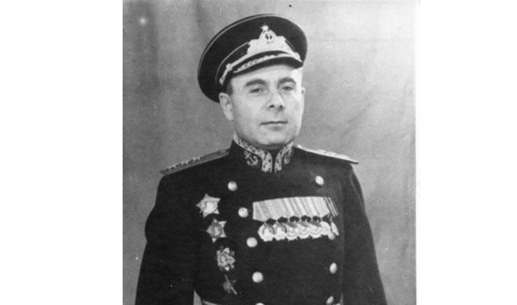 В Нальчике открыт сквер имени адмирала Головко