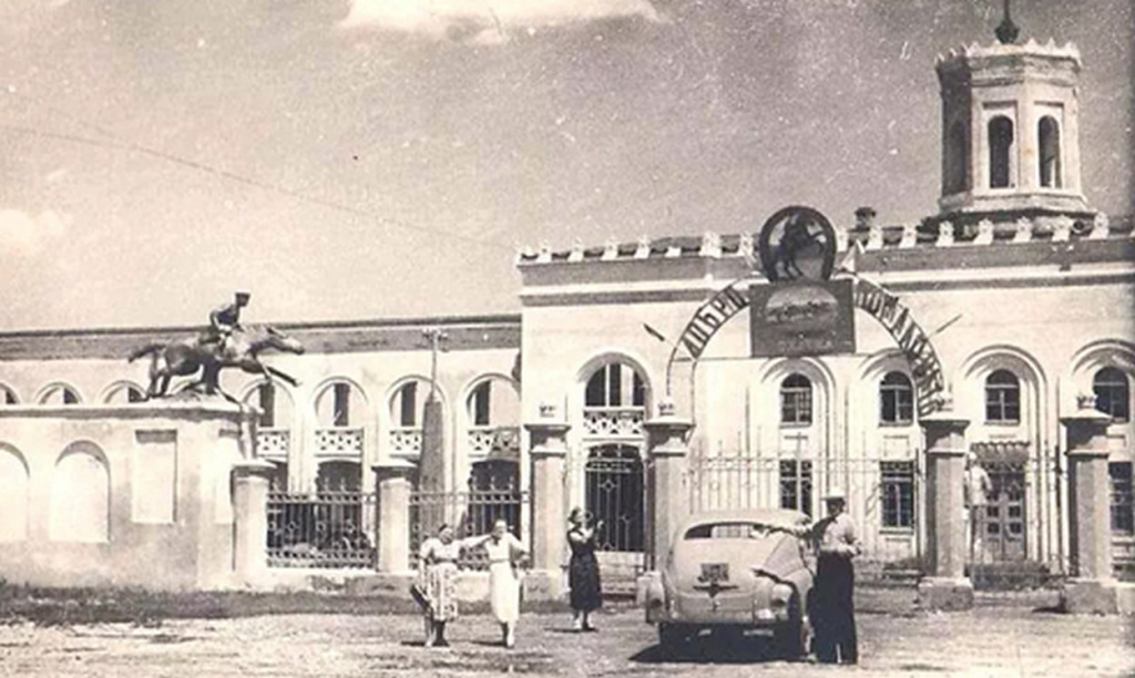 85 лет со дня открытия ипподрома  им. Ленинского комсомола в г. Нальчике