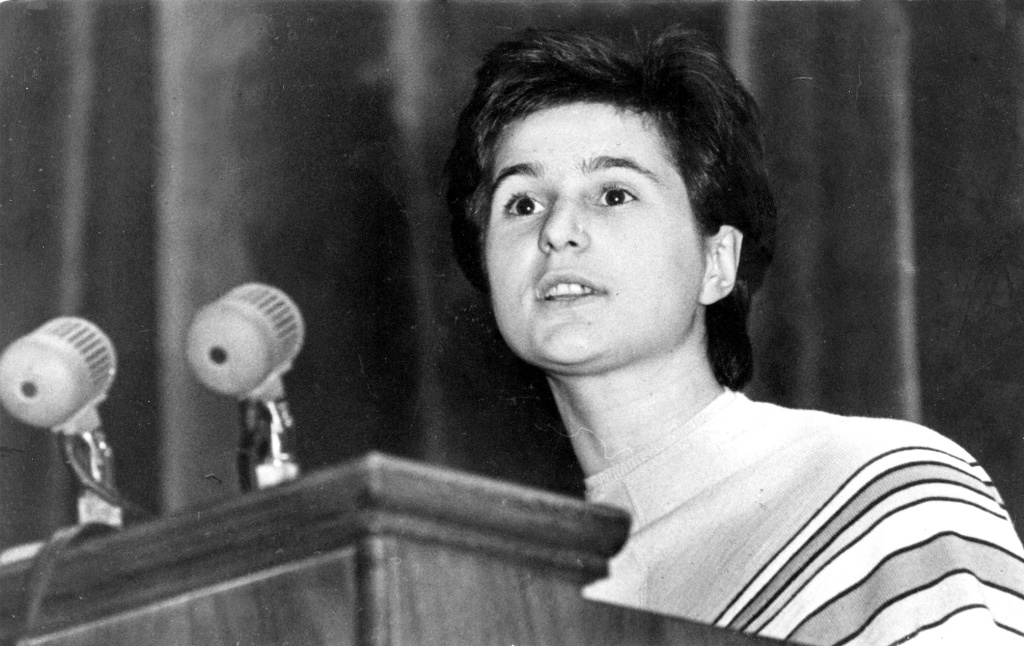 ИННА КАШЕЖЕВА. ПРИТЯЖЕНИЕ РОДНОЙ ЗЕМЛИ