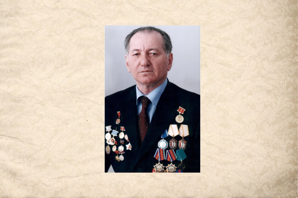 ГОЛОС ЭПОХИ: НАУЧНЫЕ ТРУДЫ, ПУБЛИЦИСТИКА И ПРОЗА  ГОСУДАРСТВЕННОГО ДЕЯТЕЛЯ КБР  БОРИСА МУСТАФАЕВИЧА ЗУМАКУЛОВА